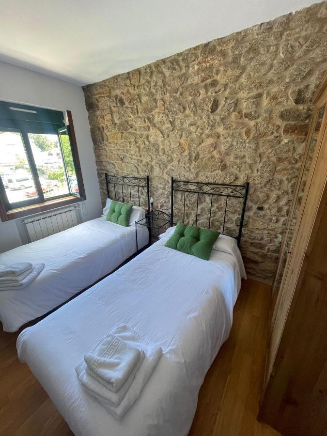 A Cochera Hostel Ferrol Ngoại thất bức ảnh